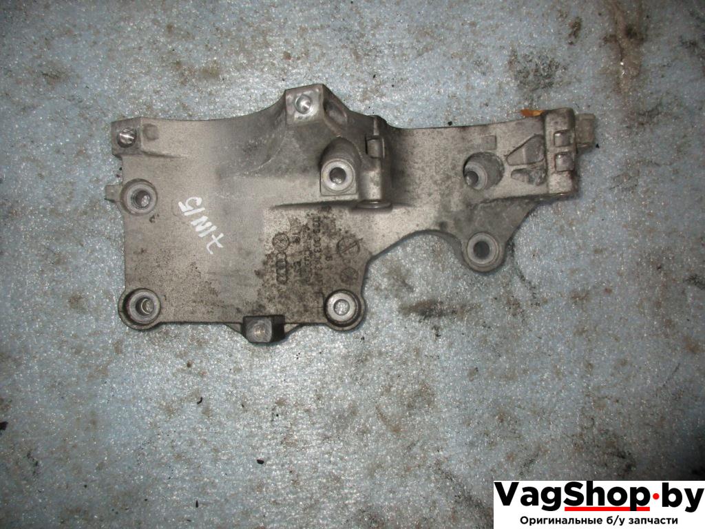 кронштейн двигателя Volkswagen Golf 5 поколение 2005, 2.0 л., TDi, BMM, дизель, АКПП, черный, хетчбэк 5 дв., передний привод, 038903143AF - фото №1