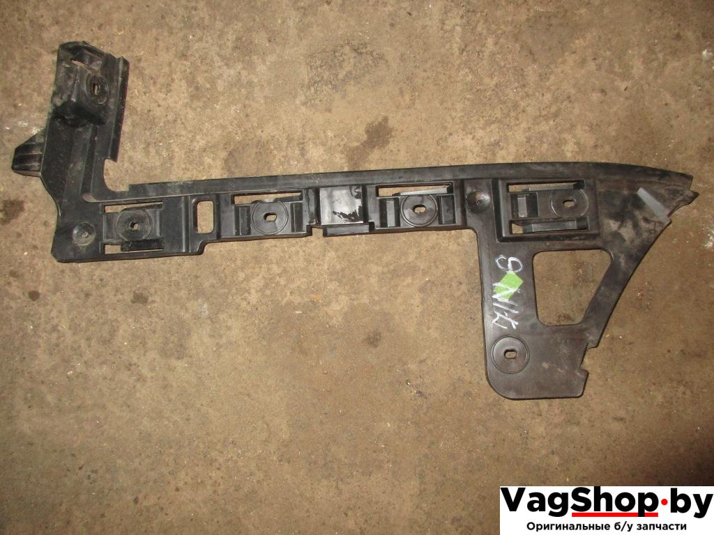 Крепление бампера заднего Volkswagen Passat B6 2006, 1.9 л., TDi, BLS, дизель, МКПП, серебро, универсал, передний привод, 3C9807393, 3C9807394 - фото №1