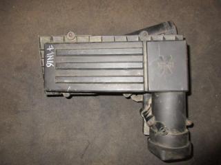 корпус воздушного фильтра Volkswagen Touran 1 поколение 2004, 2.0 л., TDi, BKD, дизель, АКПП, серебро, минивэн, передний привод
