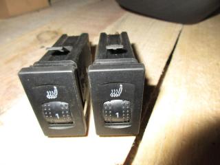 Кнопка подогрева сидений Volkswagen Sharan 1 поколение [рестайлинг] 2003, 1.9 л., TDi, ASZ, дизель, МКПП, черный, минивэн, передний привод, 7M3963564