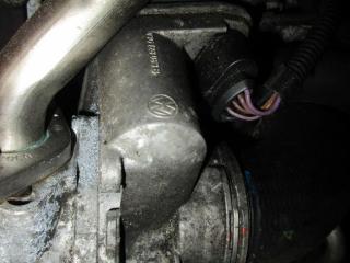 заслонка дроссельная Volkswagen Passat B6 2006, 2.0 л., TDi, BKP, дизель, МКПП, синий темный, универсал, передний привод, 03G128063B