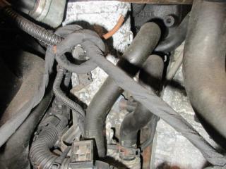 корпус масляного фильтра Volkswagen Passat B6 2006, 2.0 л., TDi, BKP, дизель, МКПП, синий темный, универсал, передний привод, 045115389J