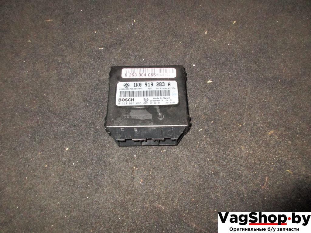 блок управления парктрониками Volkswagen Golf 5 поколение 2005, 2.0 л., TDi, BMM, дизель, АКПП, черный, хетчбэк 5 дв., передний привод, 1K0919283A - фото №1