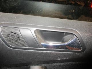 ручка внутренняя задняя правая Volkswagen Passat B6 2006, 2.0 л., TDi, BKP, дизель, МКПП, синий темный, универсал, передний привод