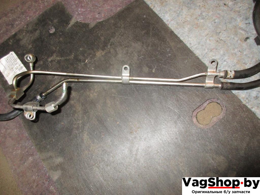 трубка топливная Volkswagen Passat B6 2006, 2.0 л., TFSI, BWA, бензин, МКПП, серый, универсал, передний привод, 06F127509AA - фото №1