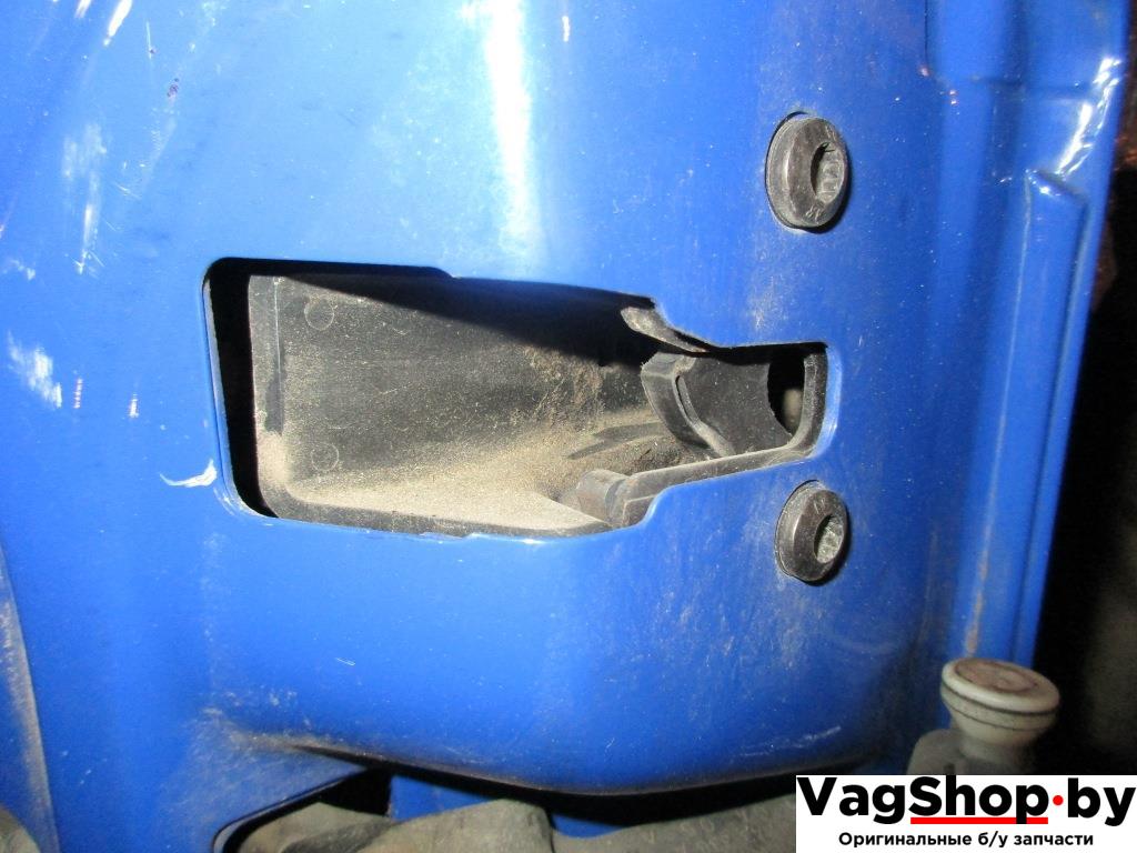 замок двери сдвижной Volkswagen Caddy 3 поколение 2006, 1.9 л., TDi, BJB, дизель, МКПП, синий светлый, минивэн, передний привод, 7H0843604K - фото №1