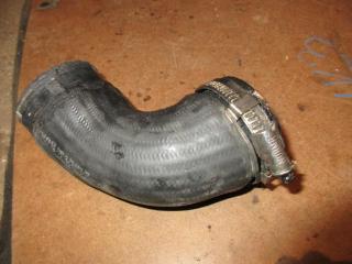 патрубок интеркулера Volkswagen Passat B6 2010, 2.0 л., TDi, CBB, дизель, АКПП, красный, универсал, полный привод, 1K0145762GK