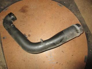 патрубок (трубопровод, шланг) Volkswagen Passat B6 2010, 2.0 л., TDi, CBB, дизель, АКПП, красный, универсал, полный привод, 1K0129654AA