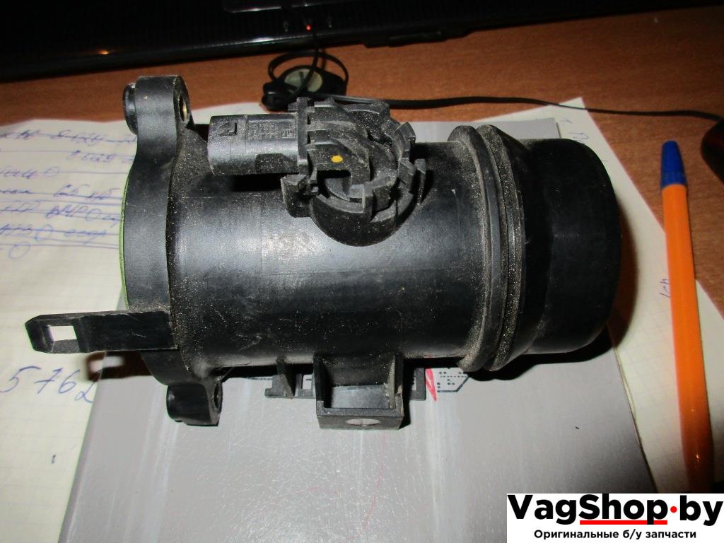 расходомер воздуха BMW 5 серия F07/F10/F11 2011, 2.0 л., TD, дизель, АКПП, седан, 11618506359, 13628519445 - фото №1