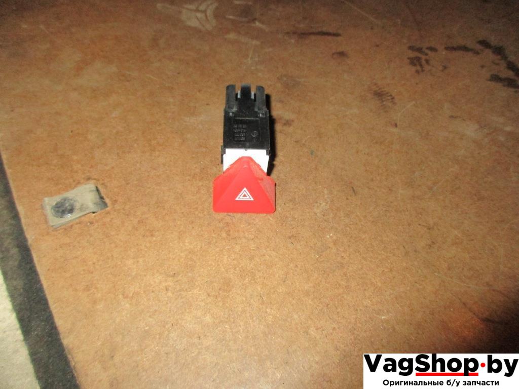 кнопка аварийной сигнализации Volkswagen Caddy 3 поколение 2006, 1.9 л., TDi, BJB, дизель, МКПП, синий светлый, минивэн, передний привод, 1T0953509 - фото №1