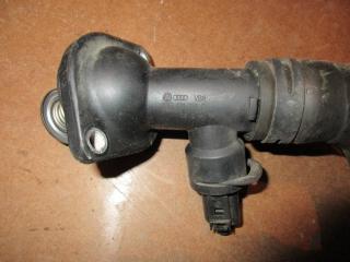 корпус термостата Volkswagen Passat B6 2008, 2.0 л., TDi, BMP, дизель, МКПП, серебро, универсал, передний привод, 03G121121D