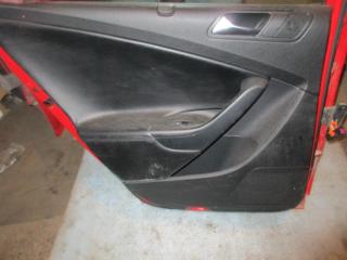 замок двери задней левой Volkswagen Passat B6 2010, 2.0 л., TDi, CBB, дизель, АКПП, красный, универсал, полный привод, 3C4839015A