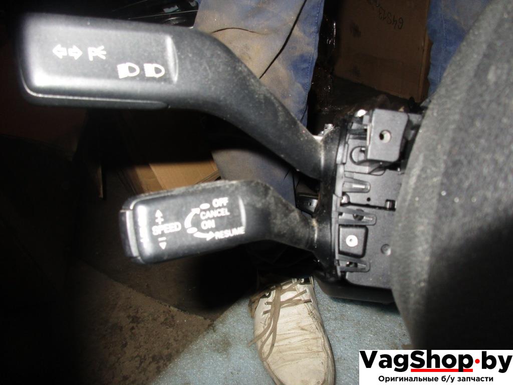 переключатель подрулевой (стрекоза) Volkswagen Passat B6 2006, 2.0 л., TFSI, BWA, бензин, МКПП, серый, универсал, передний привод, 3C9953513B, 3C9953507P - фото №1