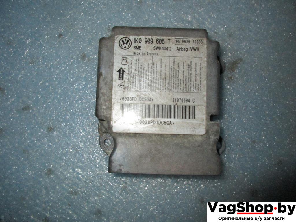 блок AirBag Volkswagen Golf 5 поколение 2007, 1.9 л., TDi, BLS, дизель, МКПП, черный, универсал, передний привод, 1K0909605T - фото №1