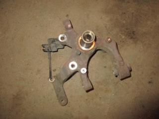 кулак задний левый Volkswagen Golf 5 поколение 2007, 1.9 л., TDi, BLS, дизель, МКПП, черный, универсал, передний привод