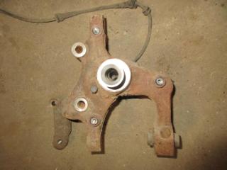 кулак задний левый Volkswagen Golf Plus 1 поколение 2007, 1.9 л., TDi, BLS, дизель, МКПП, серебро, хетчбэк 5 дв., передний привод