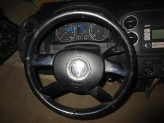 руль Volkswagen Golf Plus 1 поколение 2007, 1.9 л., TDi, BLS, дизель, МКПП, сине-зеленый хамелеон, хетчбэк 5 дв., передний привод