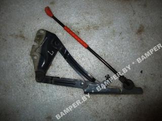 петля капота Volkswagen Golf Plus 1 поколение 2007, 1.9 л., TDi, BLS, дизель, МКПП, сине-зеленый хамелеон, хетчбэк 5 дв., передний привод, 5M0823301