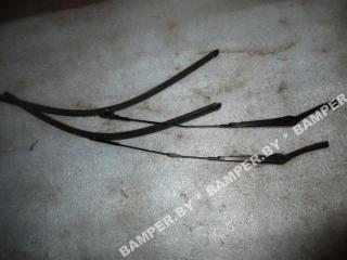 щеткодержатель (поводок стеклоочистителя, дворник) Volkswagen Golf Plus 1 поколение 2007, 1.9 л., TDi, BLS, дизель, МКПП, сине-зеленый хамелеон, хетчбэк 5 дв., передний привод, 5M0955409A