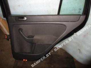 обшивка двери задняя правая Volkswagen Golf Plus 1 поколение 2007, 1.9 л., TDi, BLS, дизель, МКПП, сине-зеленый хамелеон, хетчбэк 5 дв., передний привод