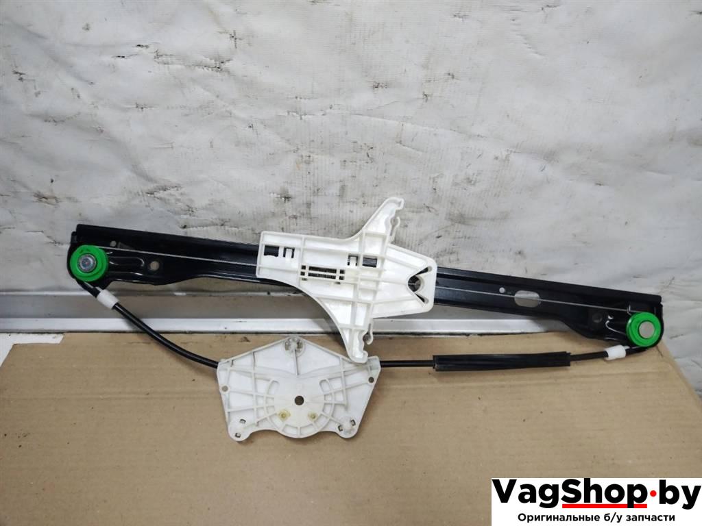 стеклоподъемник электрический задний правый Volkswagen Golf Plus 1 поколение 2007, 1.9 л., TDi, BLS, дизель, МКПП, сине-зеленый хамелеон, хетчбэк 5 дв., передний привод - фото №1