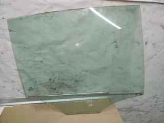 стекло двери задней правой Volkswagen Golf Plus 1 поколение 2007, 1.9 л., TDi, BLS, дизель, МКПП, сине-зеленый хамелеон, хетчбэк 5 дв., передний привод