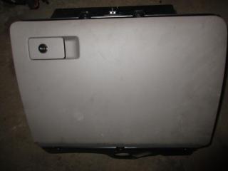 бардачок Volkswagen Passat B6 2007, 2.0 л., TDi, BMP, дизель, МКПП, черный, седан, передний привод