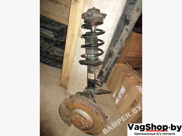 суппорт передний левый Volkswagen Passat B6 2007, 2.0 л., TDi, BMP, дизель, МКПП, черный, седан, передний привод - фото №1