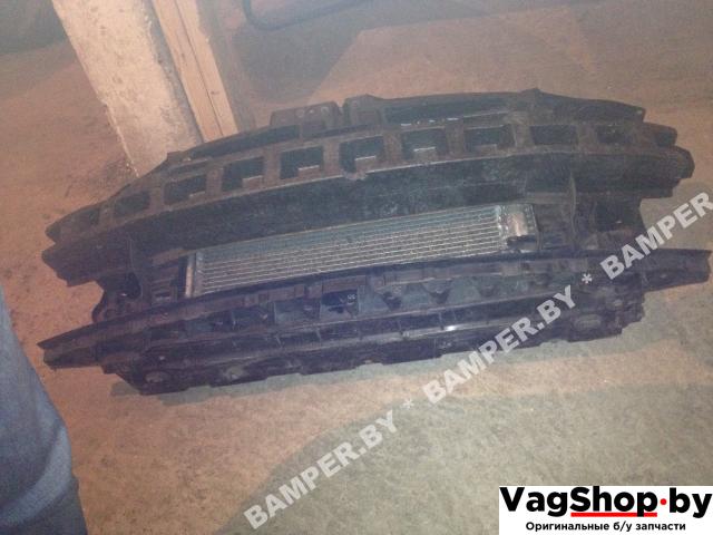 траверса нижняя Volkswagen Golf 5 поколение 2008, 1.9 л., TDi, BLS, дизель, МКПП, белый, хетчбэк 5 дв., передний привод, 1K0807093C - фото №1