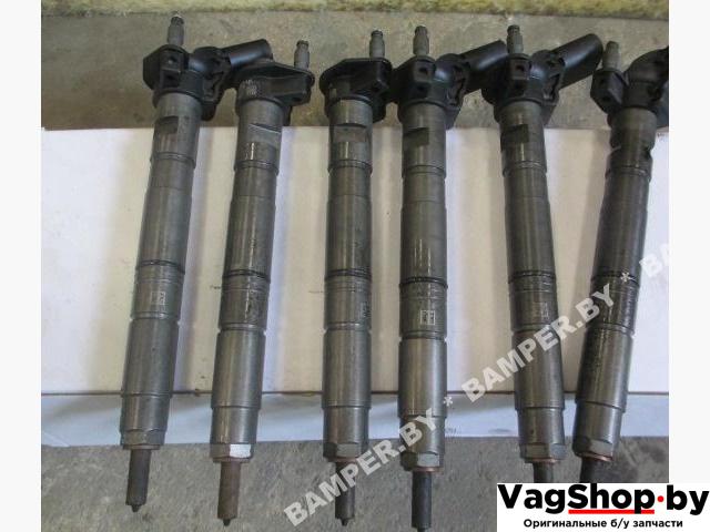 форсунка Volkswagen Touareg 2 поколение 2011, 3.0 л., TDi, дизель, АКПП, 059130277AM - фото №1