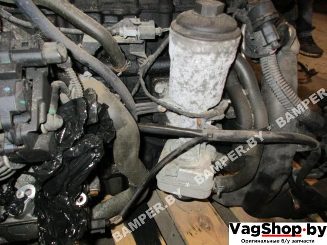 корпус масляного фильтра Volkswagen Golf 5 поколение 2008, 1.9 л., TDi, BLS, дизель, МКПП, белый, хетчбэк 5 дв., передний привод, 045115389K - фото №1