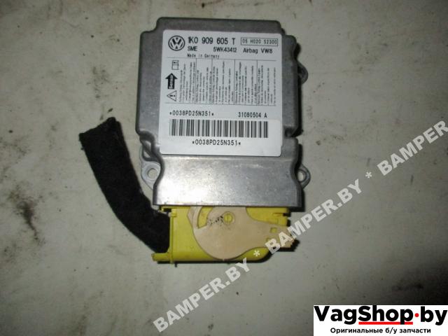 блок AirBag Volkswagen Golf 5 поколение 2008, 1.9 л., TDi, BLS, дизель, МКПП, белый, хетчбэк 5 дв., передний привод, 1K0909605T - фото №1