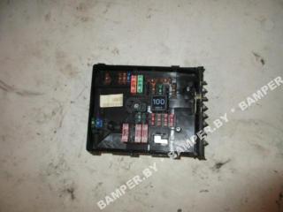 блок предохранителей Volkswagen Golf 5 поколение 2008, 1.9 л., TDi, BLS, дизель, МКПП, белый, хетчбэк 5 дв., передний привод, 1K0937125A