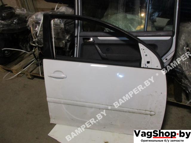 ручка внутренняя передняя правая Volkswagen Golf 5 поколение 2008, 1.9 л., TDi, BLS, дизель, МКПП, белый, хетчбэк 5 дв., передний привод - фото №1