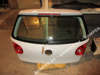 фонарь крышки багажника левый Volkswagen Golf 5 поколение 2008, 1.9 л., TDi, BLS, дизель, МКПП, белый, хетчбэк 5 дв., передний привод