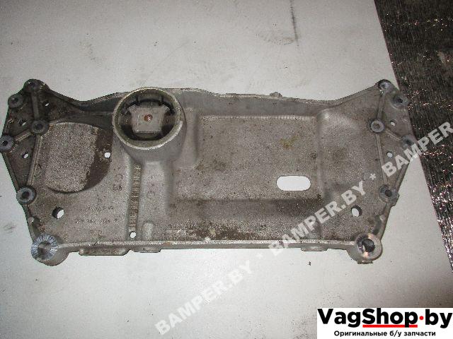 балка подвески передняя (подрамник) Volkswagen Golf Plus 1 поколение 2006, 1.6 л., FSI, BLF, бензин, МКПП, черный, хетчбэк 5 дв., передний привод, 1K0199369F - фото №1