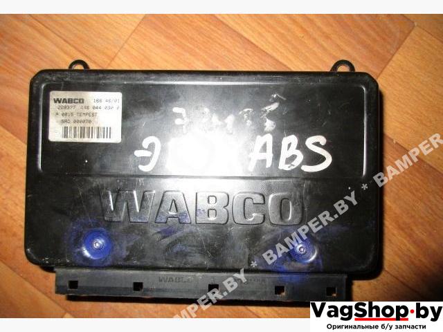 Блок управления ABS/ESP Land Rover Discovery 2 поколение 2002, 2.5 л., TDi, дизель, МКПП, универсал, SRD000070 - фото №1