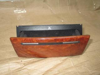 бардачок Audi A8 D3/4E [2-й рестайлинг] 2008, 4.2 л., FSI, BVJ, бензин, АКПП, черный, седан, полный привод, 4E0864131A