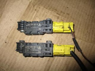 датчик удара Audi A8 D3/4E [2-й рестайлинг] 2008, 4.2 л., FSI, BVJ, бензин, АКПП, черный, седан, полный привод, 8E0959651A