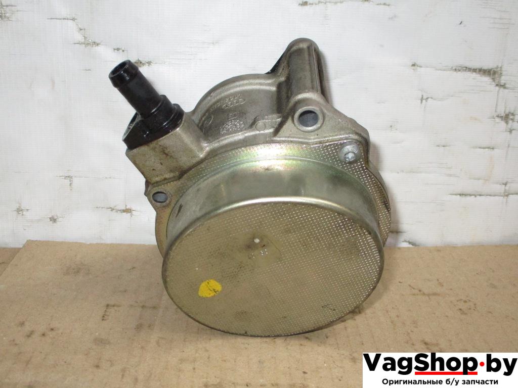 насос вакуумный Volkswagen Passat B6 2008, 2.0 л., TSI, CAW, бензин, АКПП, белый, универсал, передний привод - фото №1