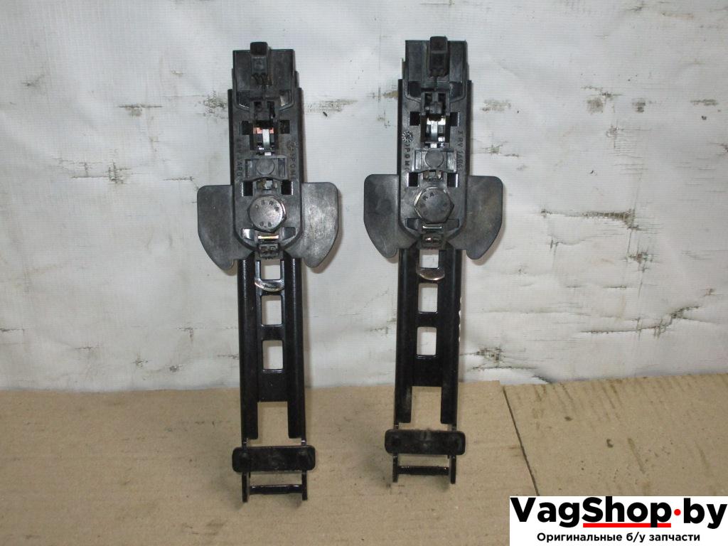 Механизм регулировки высоты ремня безопасности Audi A6 4F/C6 2007, 4.2 л., FSI, BVJ, бензин, АКПП, синий темный, седан, полный привод, 8E0857833E - фото №1