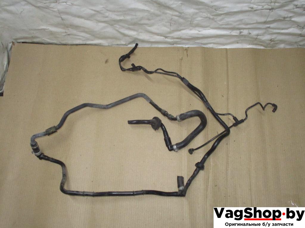 трубка вакуумного насоса Volkswagen Touareg 2 поколение 2012, 3.0 л., TFSI, бензин, АКПП, внедорожник 5 дв. - фото №1