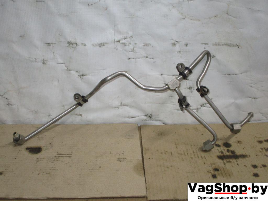 трубка топливная Volkswagen Touareg 2 поколение 2012, 3.0 л., TFSI, бензин, АКПП, внедорожник 5 дв., 06E127501AA - фото №1