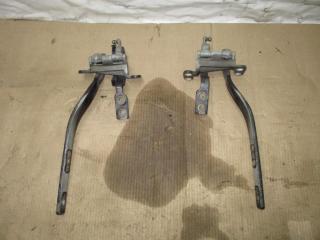 петля крышки багажника Volkswagen Touareg 1 поколение [рестайлинг] 2008, 3.0 л., TDi, BKS, дизель, АКПП, черный, внедорожник 5 дв., полный привод, 7L6827302C, 7L6827301E