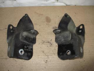 кронштейн (крепление) Volkswagen Touareg 1 поколение [рестайлинг] 2008, 3.0 л., TDi, BKS, дизель, АКПП, черный, внедорожник 5 дв., полный привод, 7L6805887A, 7L6805888A