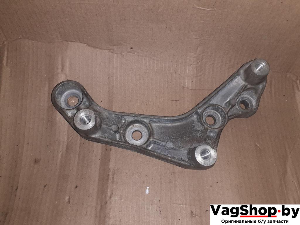 кронштейн (крепление) Mercedes-Benz E-Класс W212/S212/C207/A207 2012, 3.5 л., i, бензин, АКПП, седан, A2720140295 - фото №1