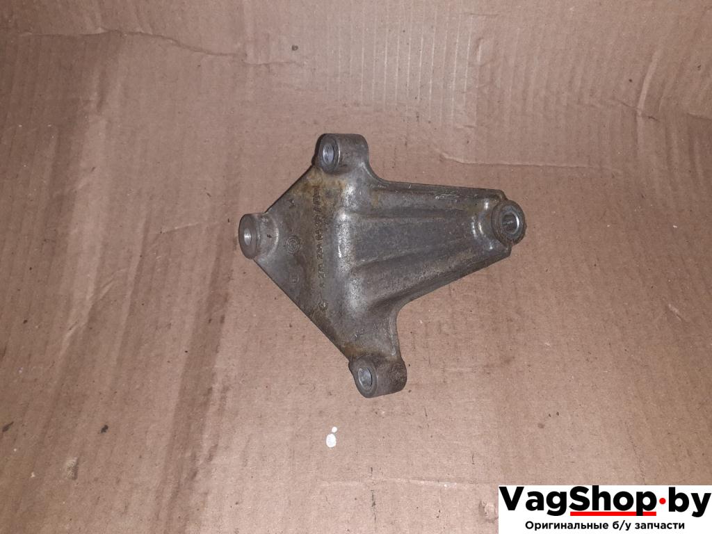 кронштейн (крепление) Mercedes-Benz E-Класс W212/S212/C207/A207 2012, 3.5 л., i, бензин, АКПП, седан, A2762340439 - фото №1