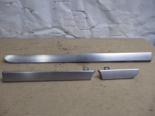 накладка на торпедо (консоль) Volkswagen Touran 1 поколение 2005, 2.0 л., TDi, AZV, дизель, МКПП, черный, минивэн, передний привод, 1T1858415C, 1T1858417C, 1T1858418C