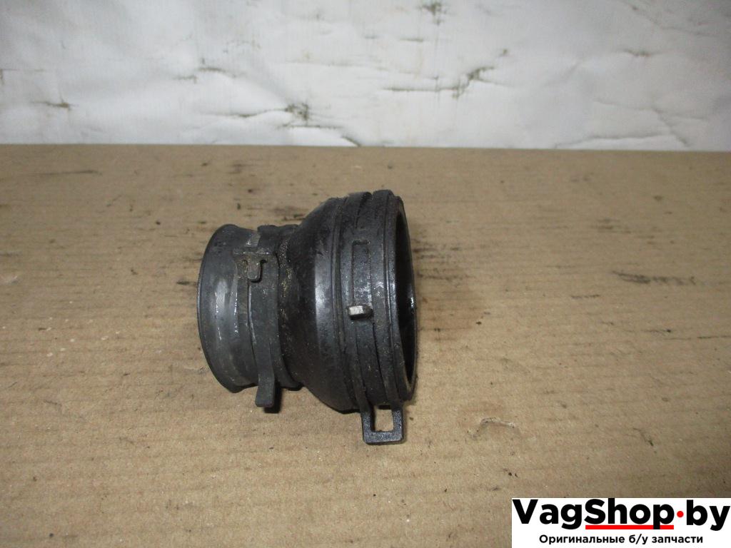 воздуховод Volkswagen Touran 1 поколение 2005, 2.0 л., TDi, AZV, дизель, МКПП, черный, минивэн, передний привод, 1J0129627D - фото №1