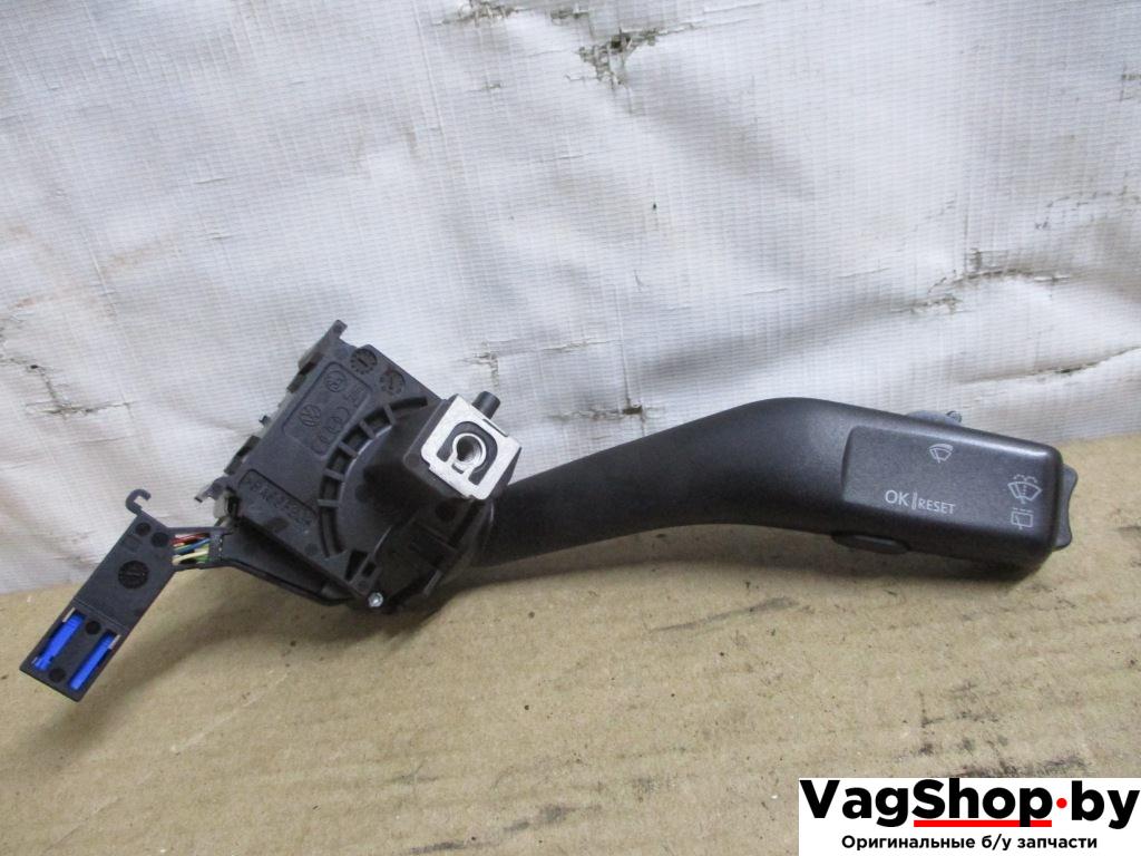 переключатель дворников Volkswagen Touran 1 поколение 2005, 2.0 л., TDi, AZV, дизель, МКПП, черный, минивэн, передний привод, 1K0953519A - фото №1